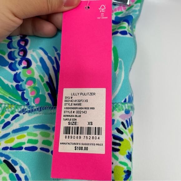 Lily Pulitzer Luxletic Weekender High Rise Midi Bermuda Blue Turtle size XS NWT - Picture 10 of 15